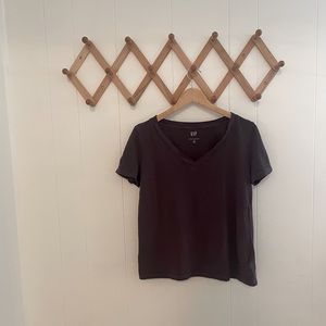 Plum purple Gap v neck t shirt